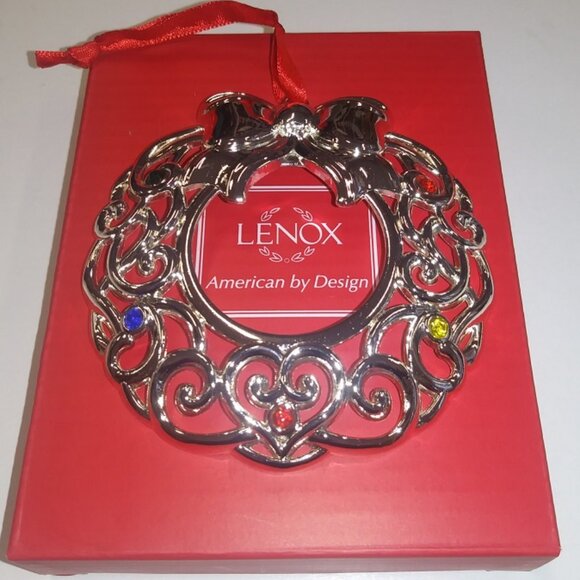 New Lenox Sterling Silver-Plated Christmas Wreath Ornament - Picture 2 of 2